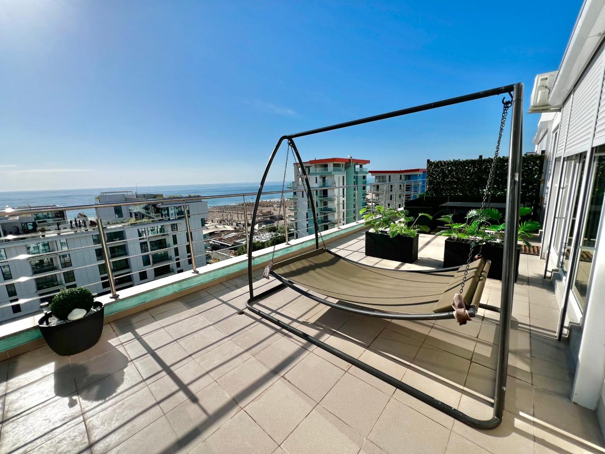Apartamento Summerland Sea View Penthouse & Jacuzzi