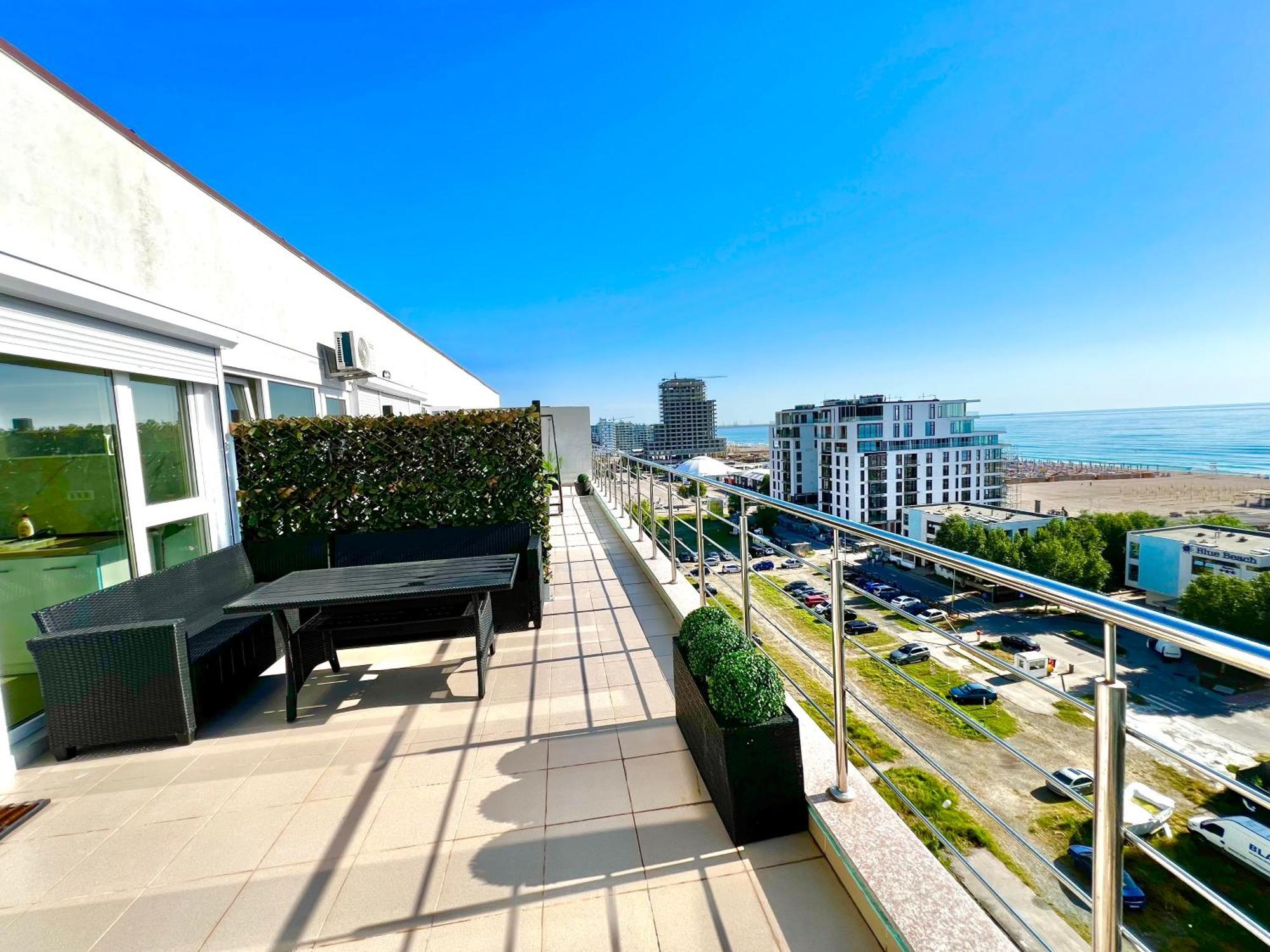 Summerland Sea View Penthouse & Jacuzzi Apartamento *